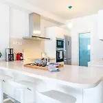 Upscale With Sea View In Higueron! Benalmádena